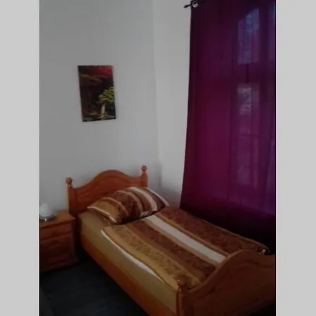 Apartment Sehr Grosse Monteurswohnung Nahe Berlin/potsdam *